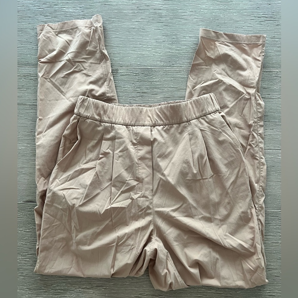 Lululemon Straight Leg High Waist Joggers